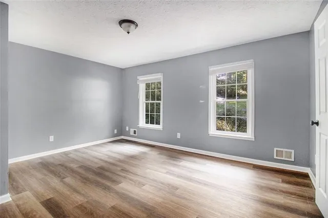 $2,000 | 5826 Simone Drive, Stone Mountain, GA 30087