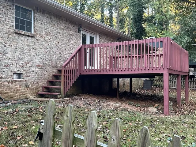 $2,000 | 5826 Simone Drive, Stone Mountain, GA 30087