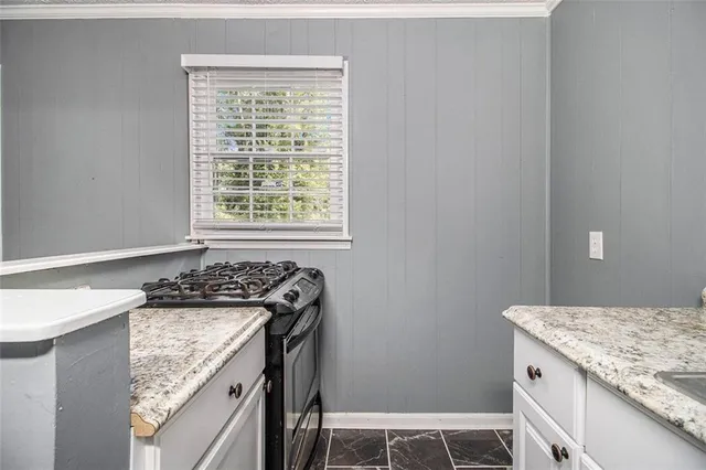 $2,000 | 5826 Simone Drive, Stone Mountain, GA 30087