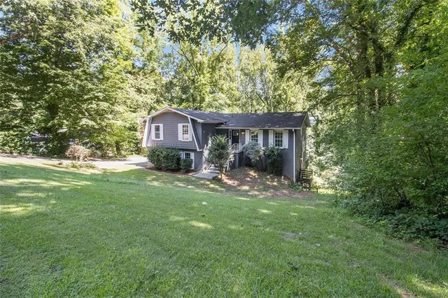 $2,000 | 5826 Simone Drive, Stone Mountain, GA 30087