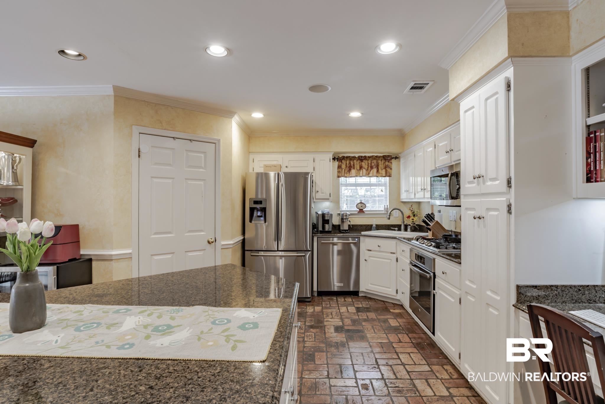 9813 Potomac Ridge Drive Mobile, AL 36695 - Photo 8 of 31