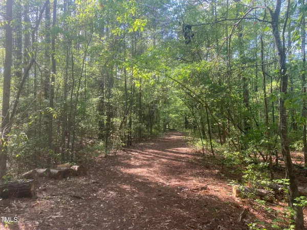 $140,000 | 212 Pine Drive, Chapel Hill, NC 27517