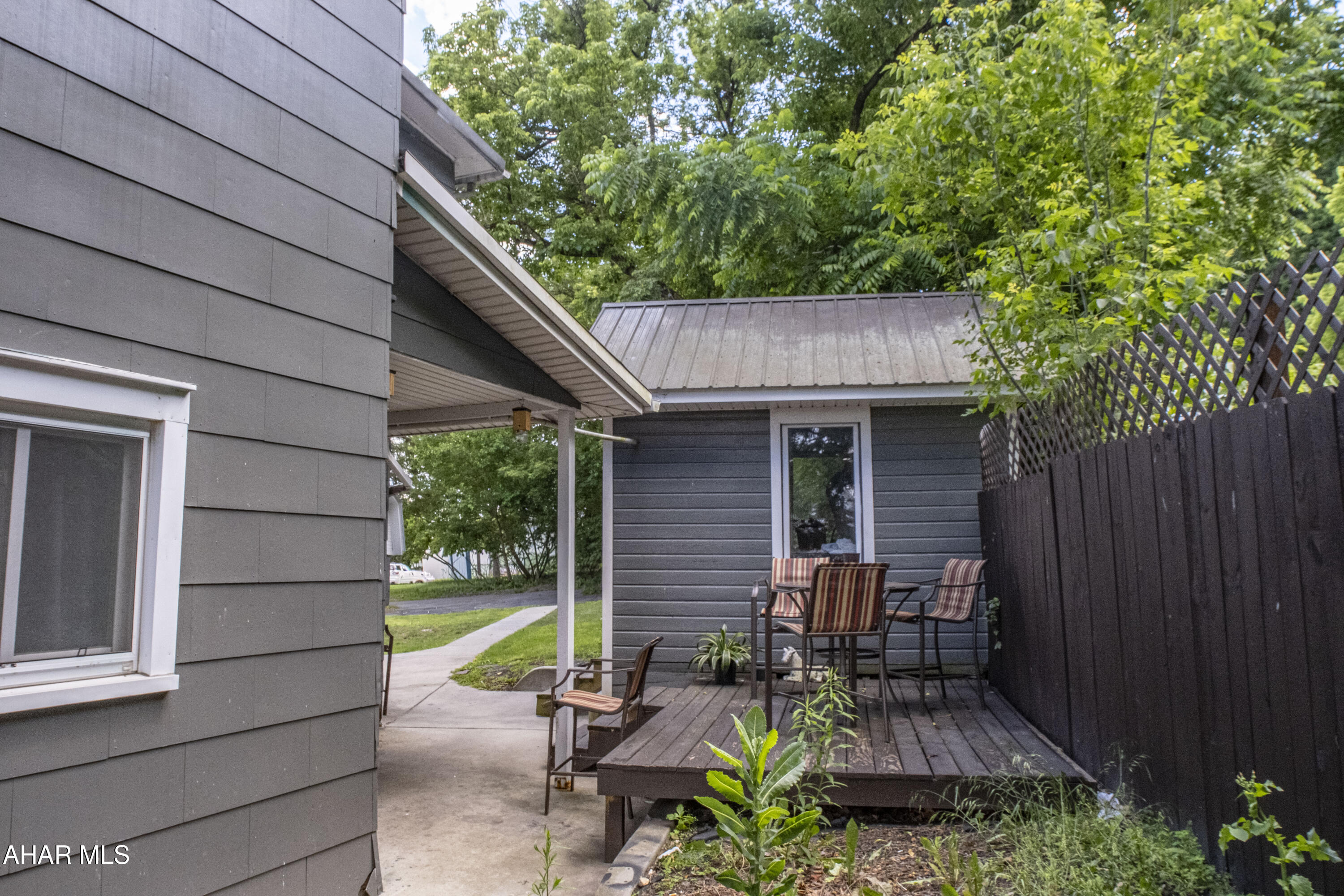 20 West 3rd Street Everett, PA 15537 - Photo 11 of 47