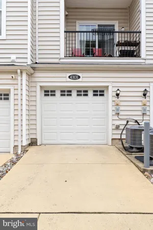 $3,300 | 43131 Wealdstone Terrace, Ashburn, VA 20148