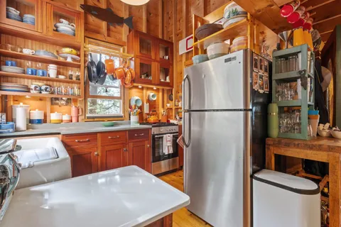 $645,000 | 4 Diamond Island, Gilford, NH 03249