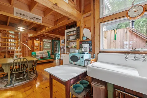 $645,000 | 4 Diamond Island, Gilford, NH 03249