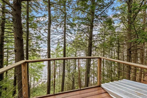 $645,000 | 4 Diamond Island, Gilford, NH 03249