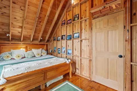$645,000 | 4 Diamond Island, Gilford, NH 03249