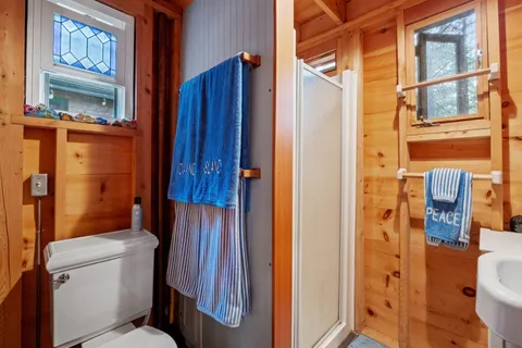 $645,000 | 4 Diamond Island, Gilford, NH 03249