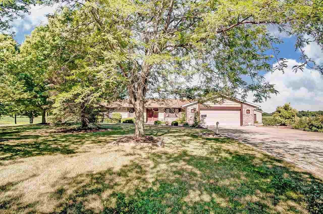 13225 Madden Road Churubusco, IN 46723 - Photo 1 of 36 Gallery Image 1