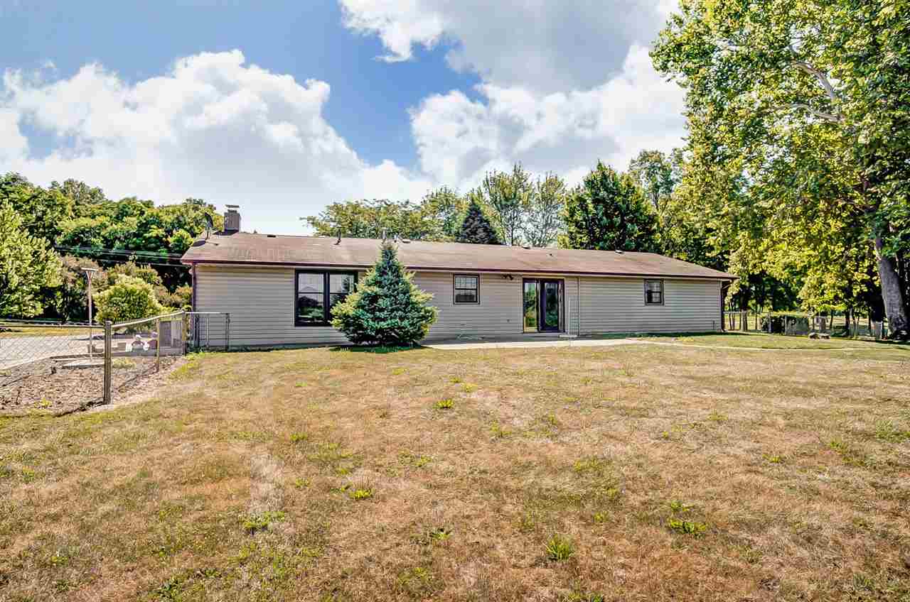 13225 Madden Road Churubusco, IN 46723 - Photo 28 of 36 Gallery Image 28