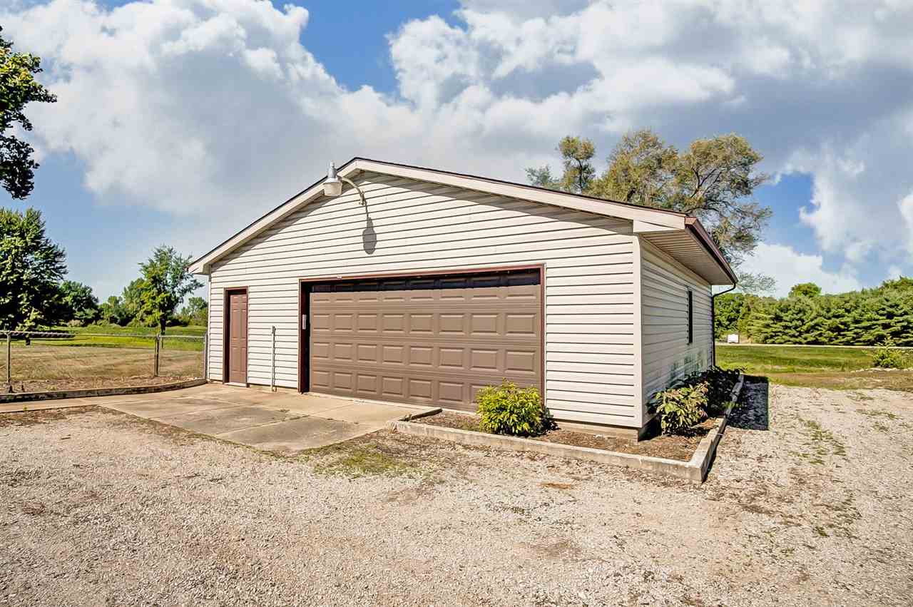 13225 Madden Road Churubusco, IN 46723 - Photo 34 of 36 Gallery Image 34