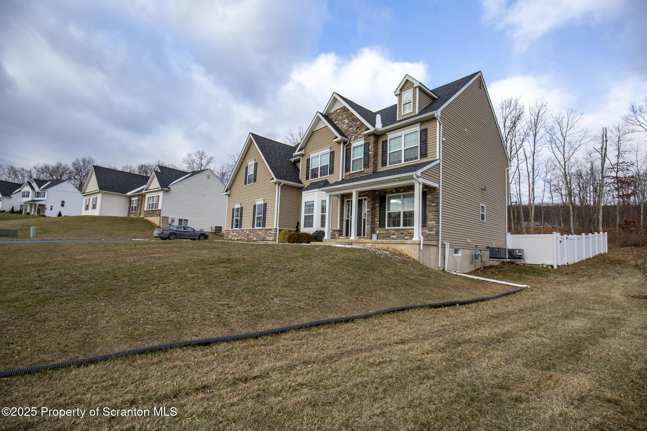 189 Long Run Road Drums, PA 18222 - Photo 5 of 72 _G5A9754