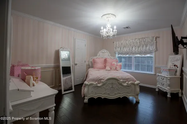 $667,800 | 189 Long Run Road, Drums, PA 18222