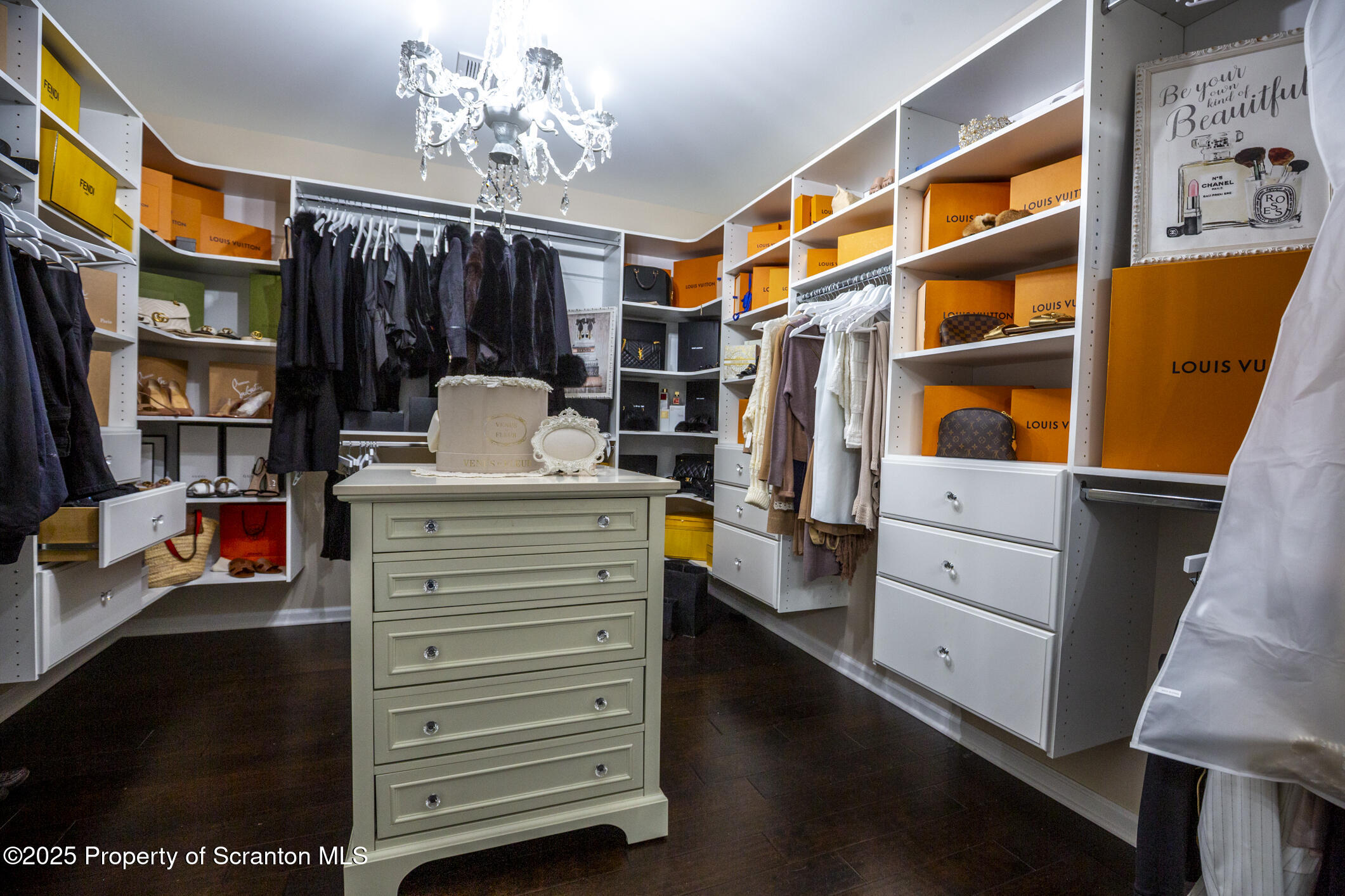 189 Long Run Road Drums, PA 18222 - Photo 66 of 72 a view of walk in closet