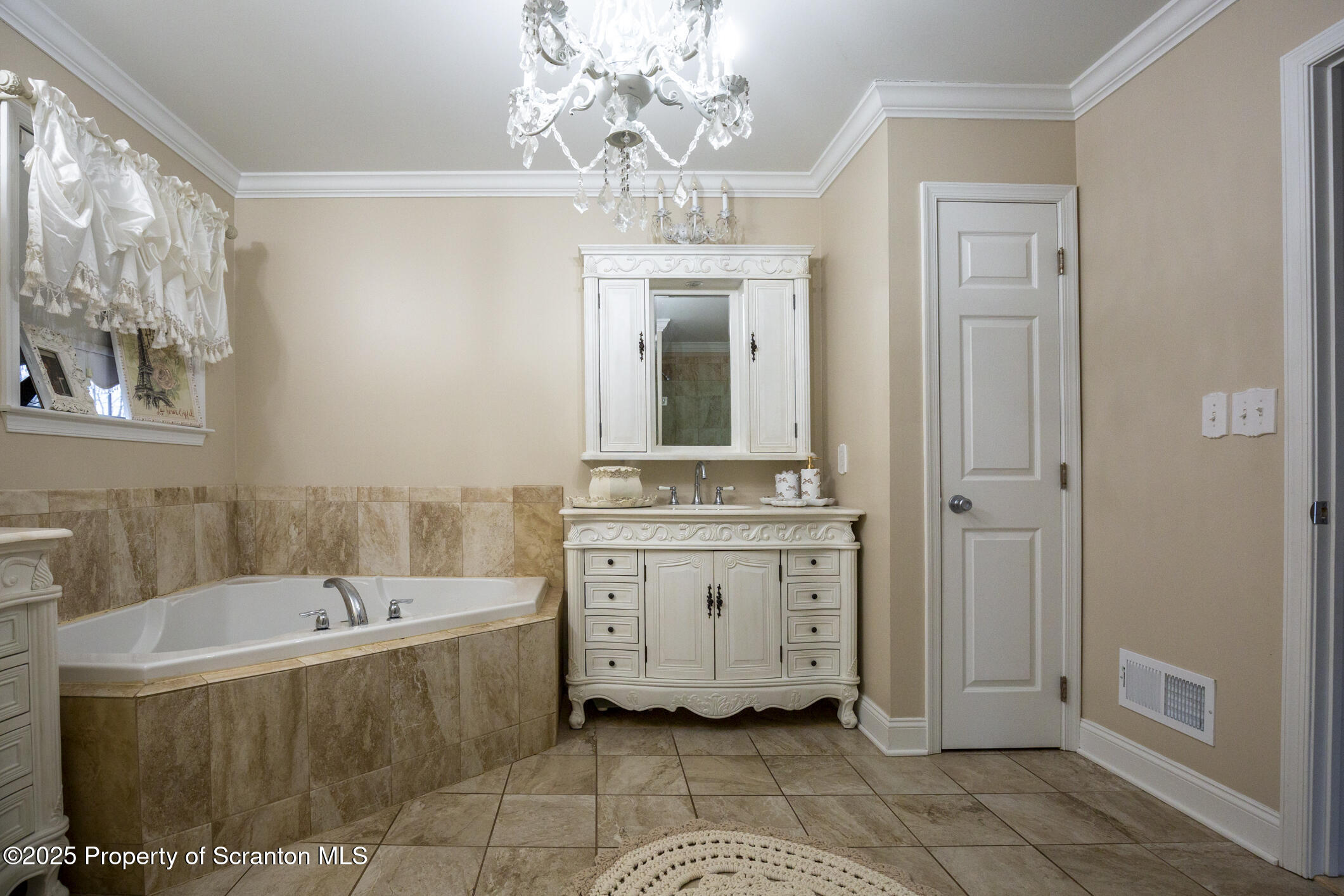 189 Long Run Road Drums, PA 18222 - Photo 68 of 72 a spacious bathroom with a tub sink and mirror