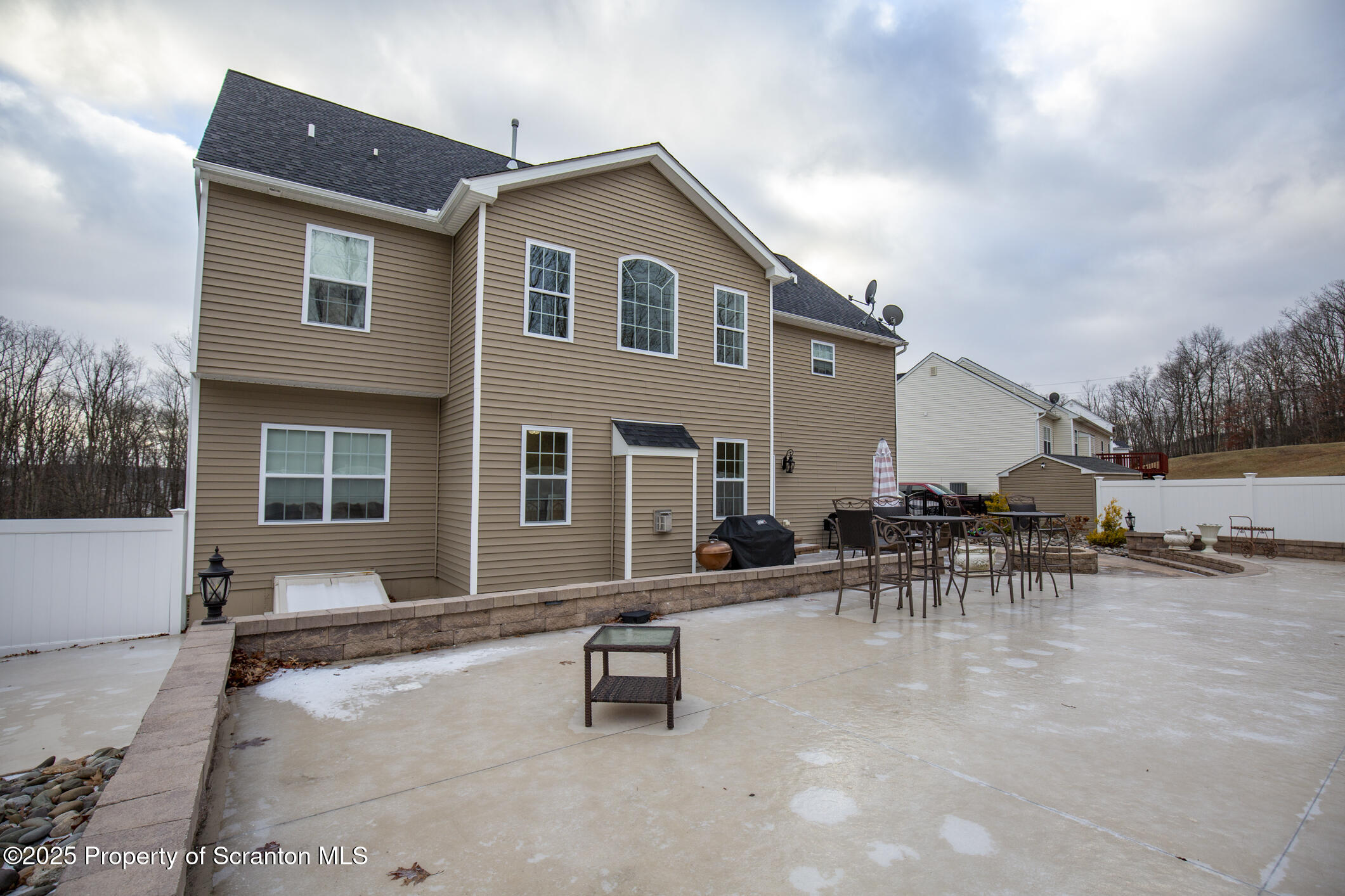 189 Long Run Road Drums, PA 18222 - Photo 10 of 72 _G5A9840