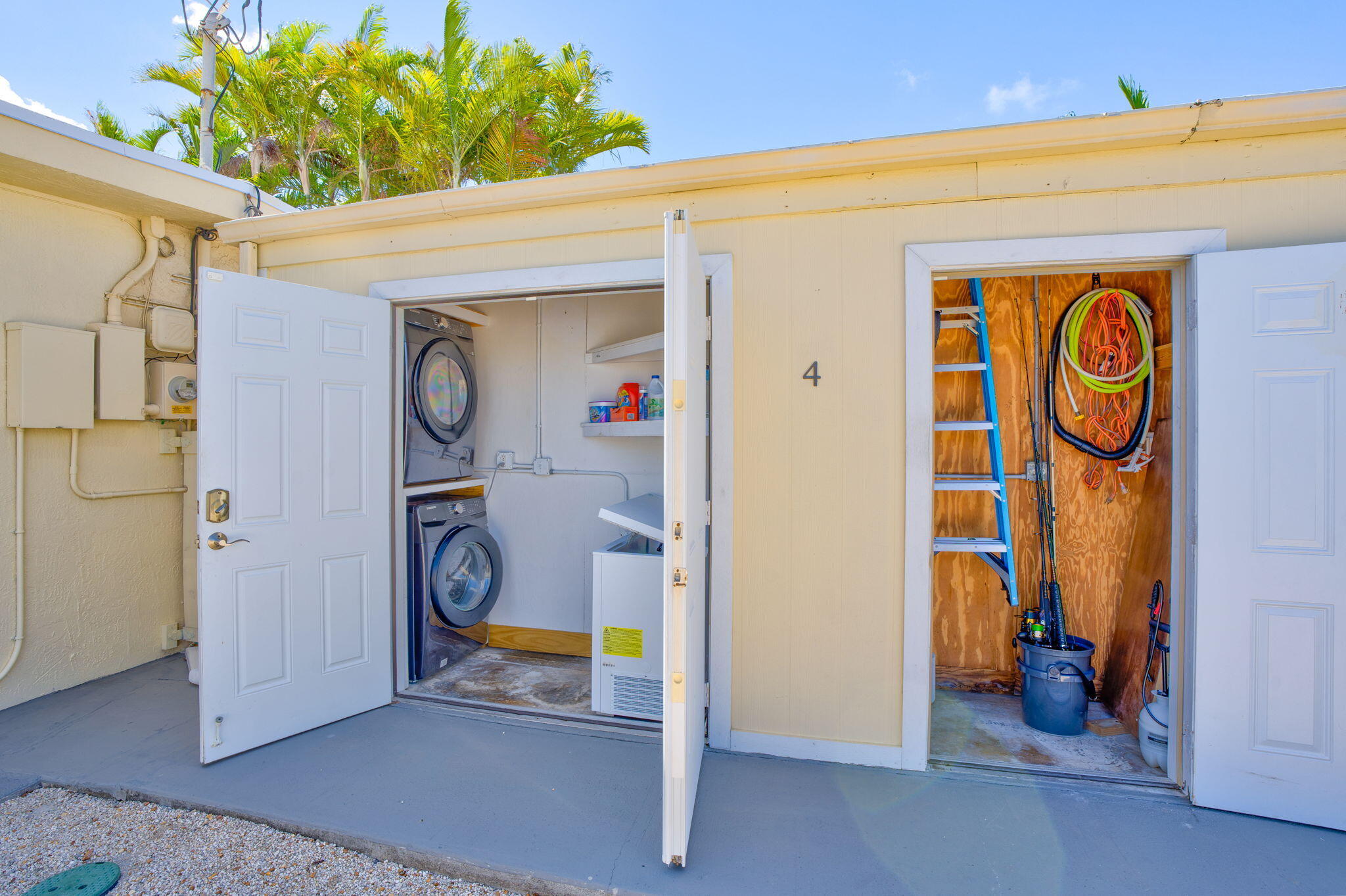 4 7th Street Key Colony Beach, FL 33051 - Photo 36 of 44 a view of an entryway