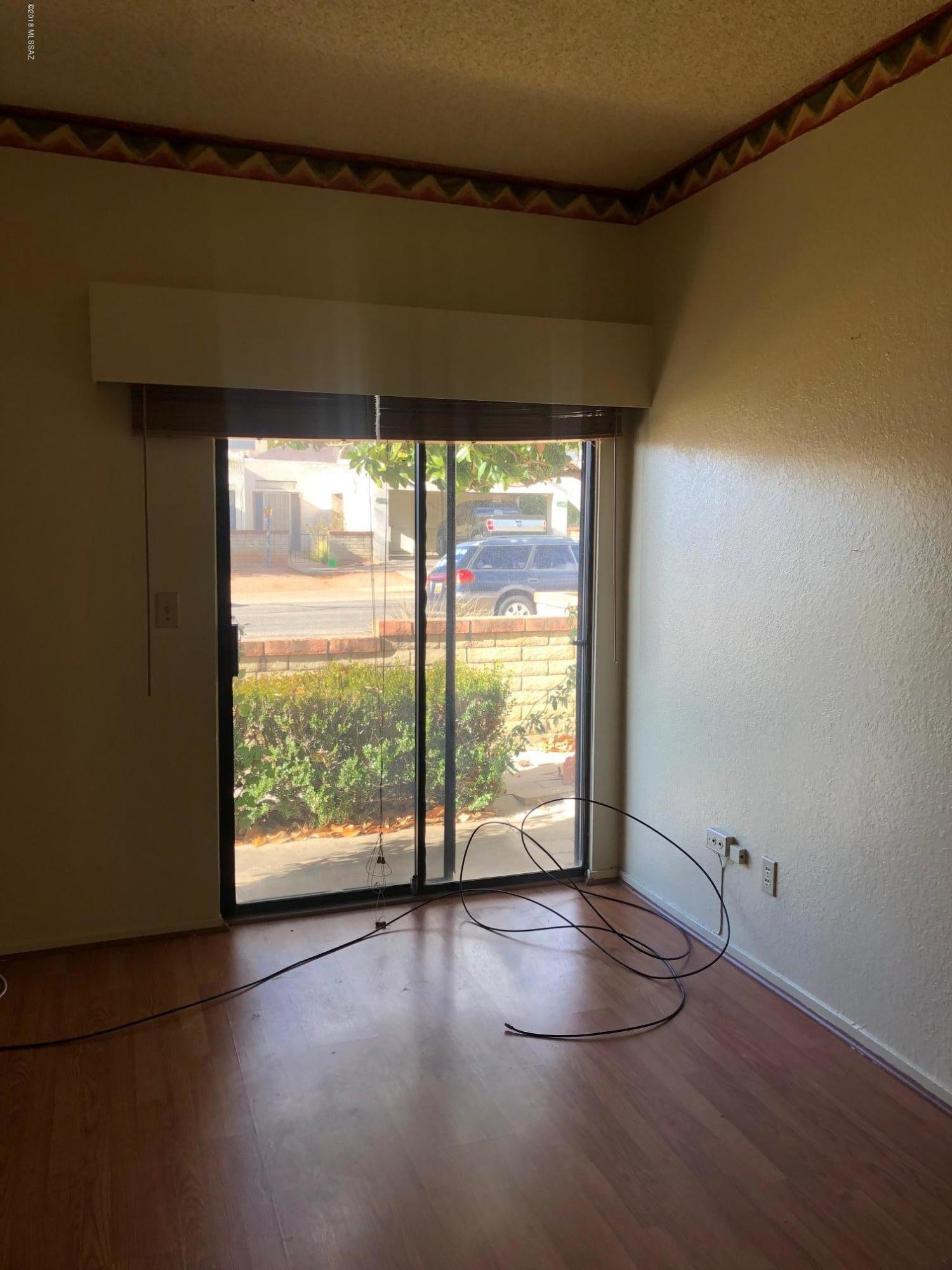 1171 Circulo Canario Rio Rico, AZ 85648 - Photo 7 of 25