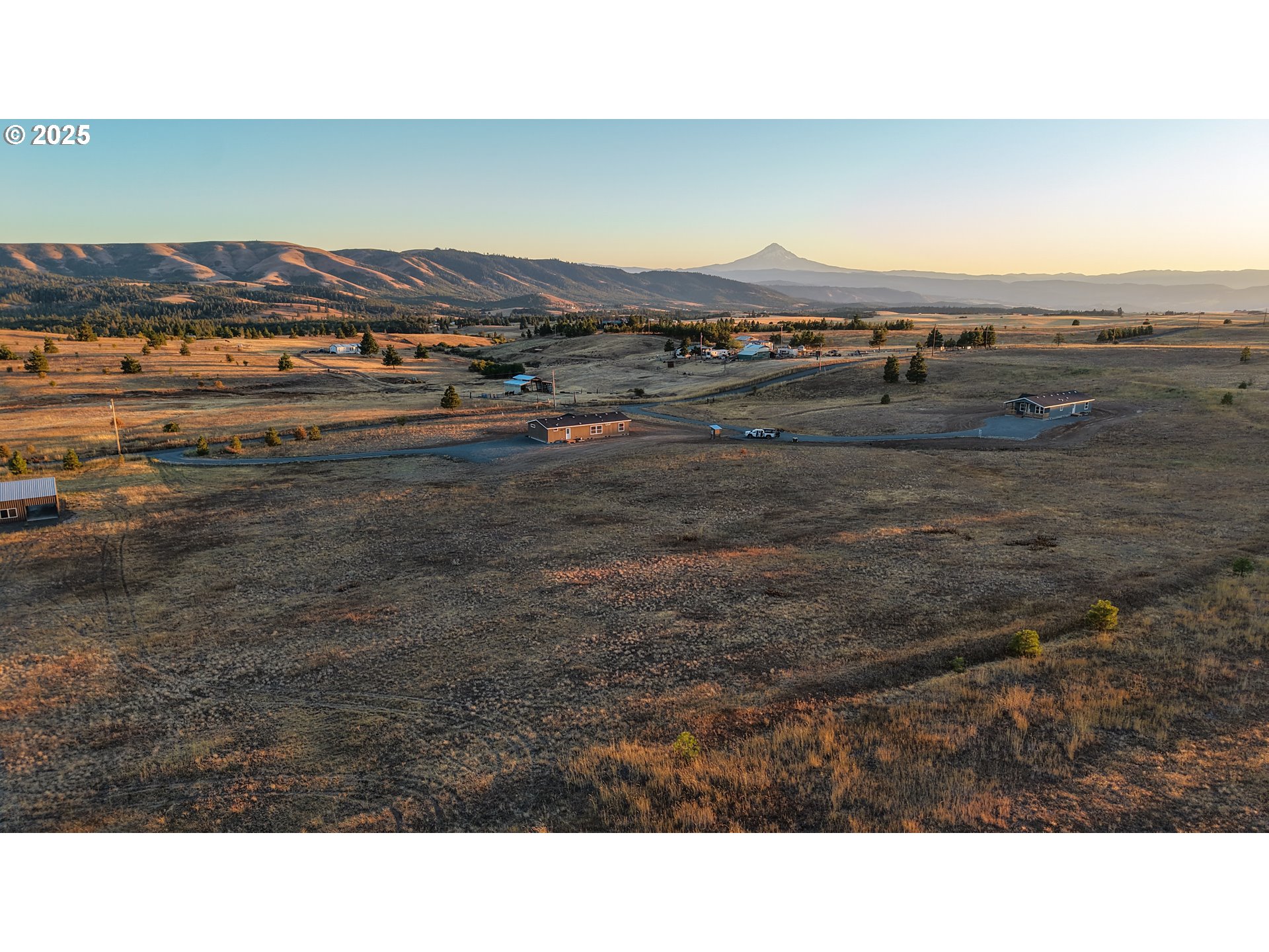 955 High Prairie Road Lyle, WA 98635 - Photo 26 of 35 a view of an outdoor space