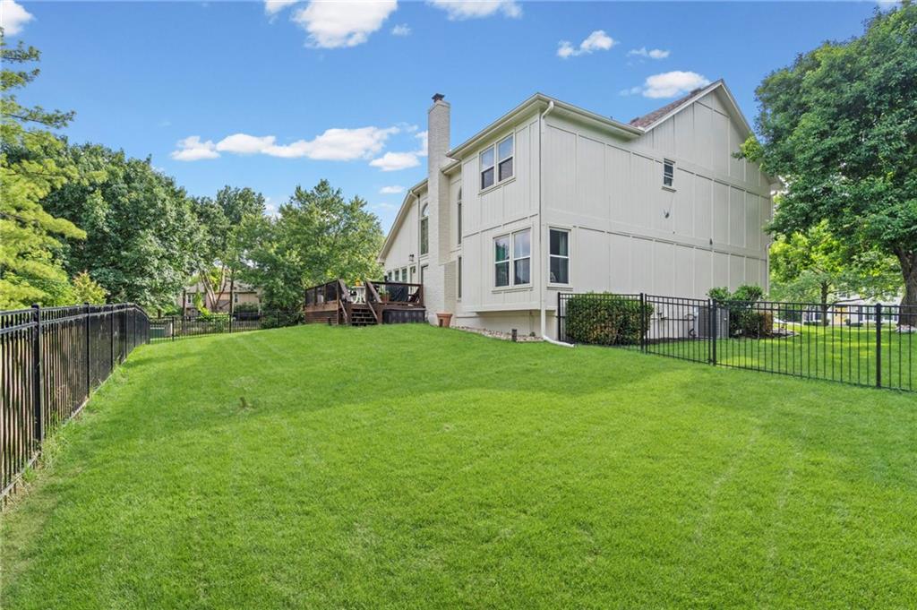 12811 Reeder Street Overland Park, KS 66213 - Photo 49 of 53