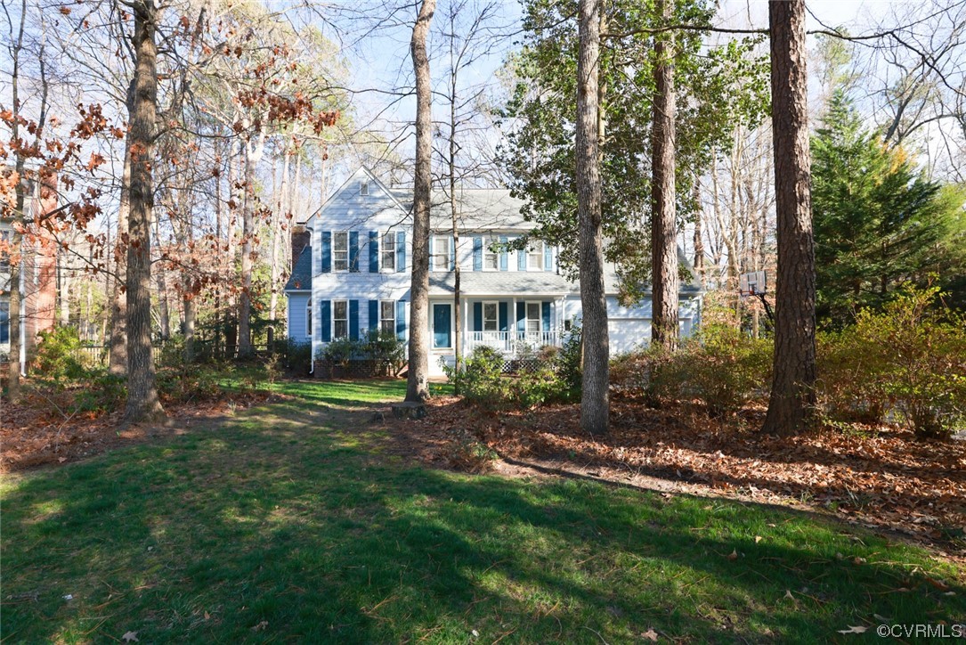10324 Berkeley Manor Drive Ashland, VA 23005 - Photo 2 of 39 a view of an house with backyard space and balcony