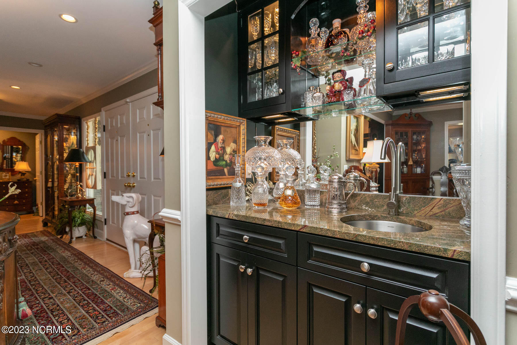 70 Page Road Pinehurst, NC 28374 - Photo 9 of 35 dining wet bar1