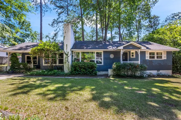 $275,000 | 825 Legare Road Southwest, Aiken, SC 29803
