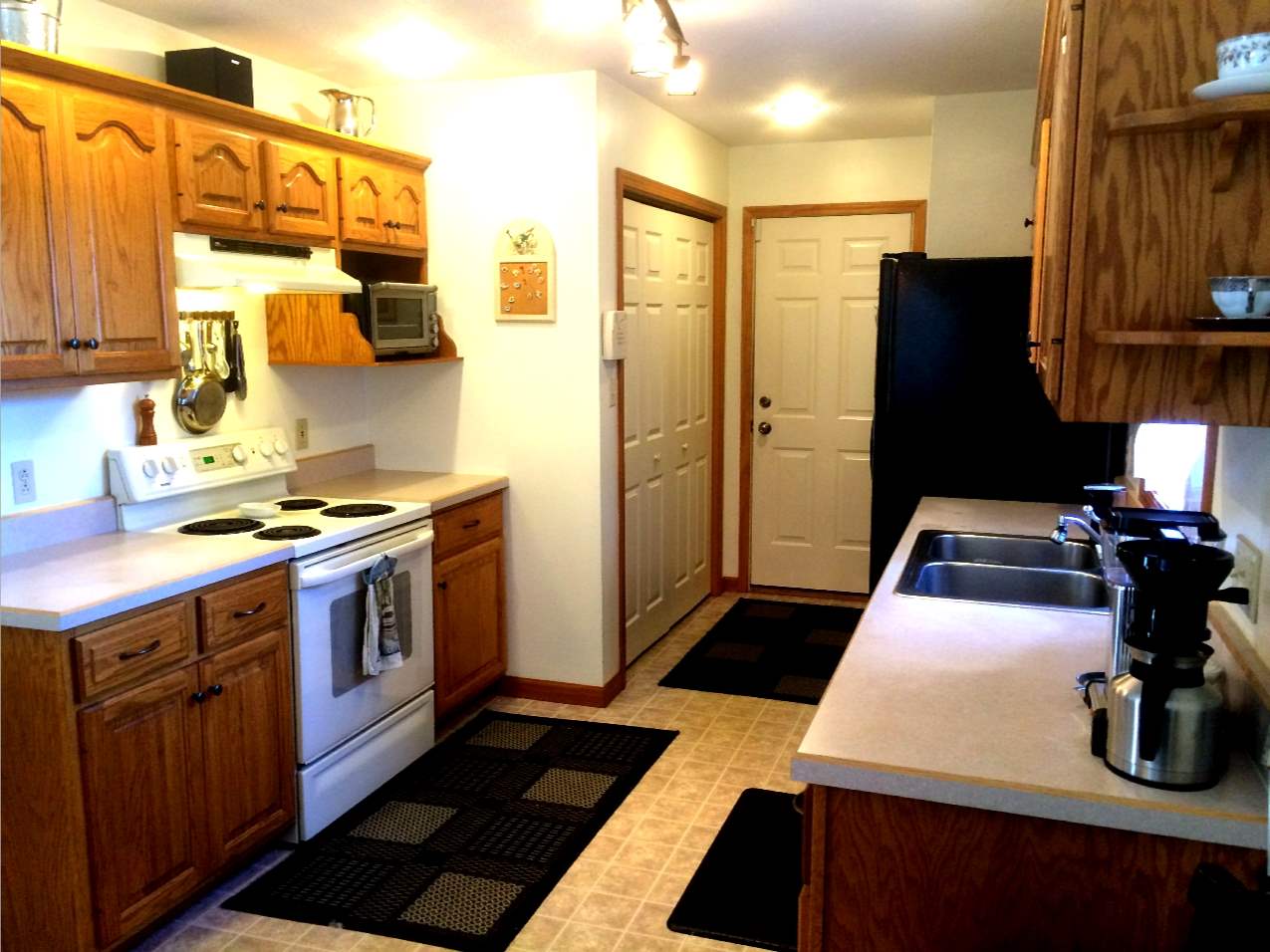 2648 South Danlyn Road Bloomington, IN 47403 - Photo 8 of 19 Gallery Image 8
