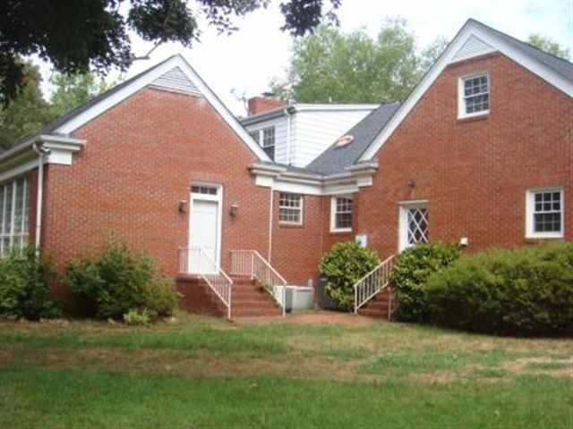 608 Sherry Drive Anderson, SC 29621 - Photo 3 of 25 Gallery Image 3