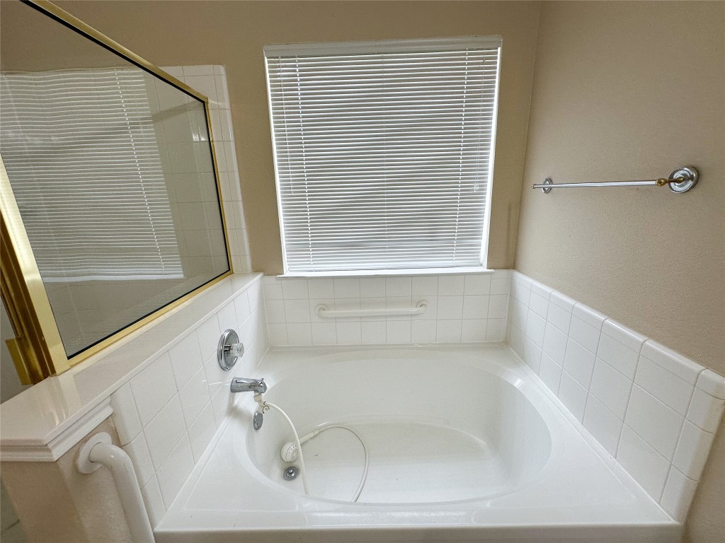 1386 Ashberry Trail Georgetown, TX 78626 - Photo 20 of 40