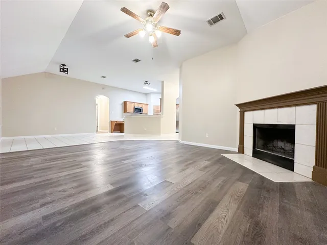 $2,200 | 1386 Ashberry Trail, Georgetown, TX 78626