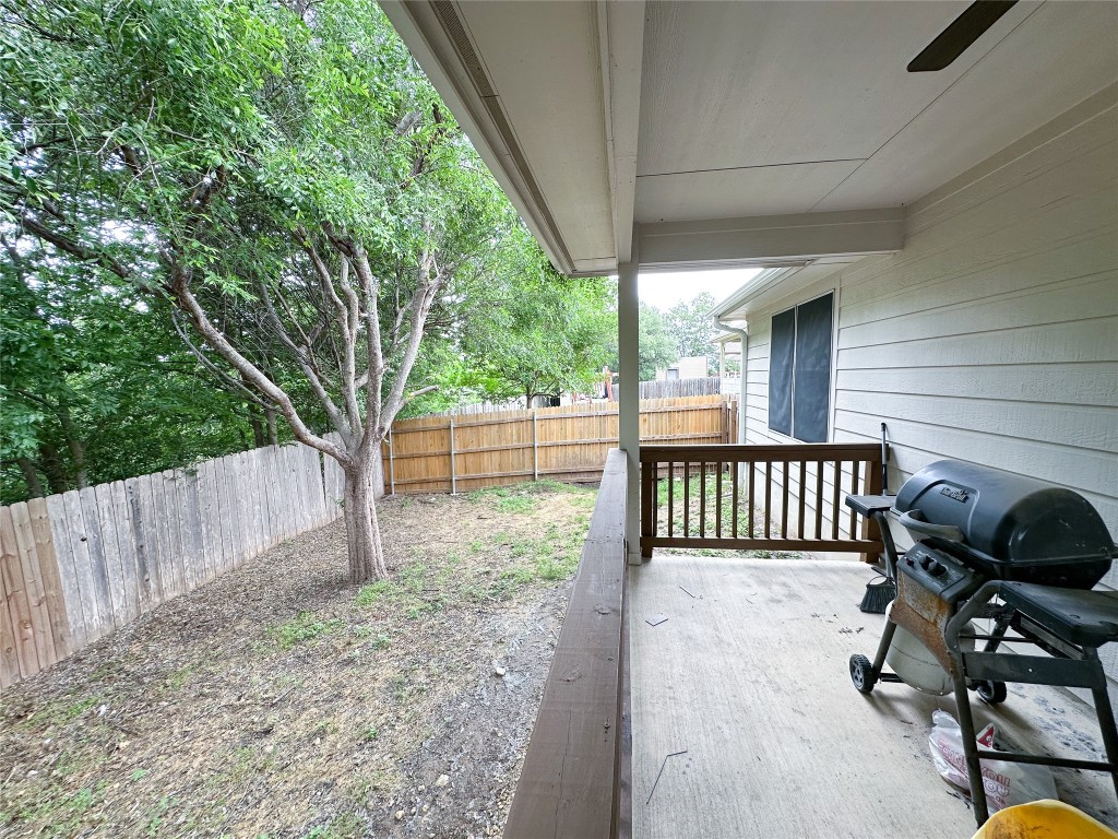 1386 Ashberry Trail Georgetown, TX 78626 - Photo 36 of 40
