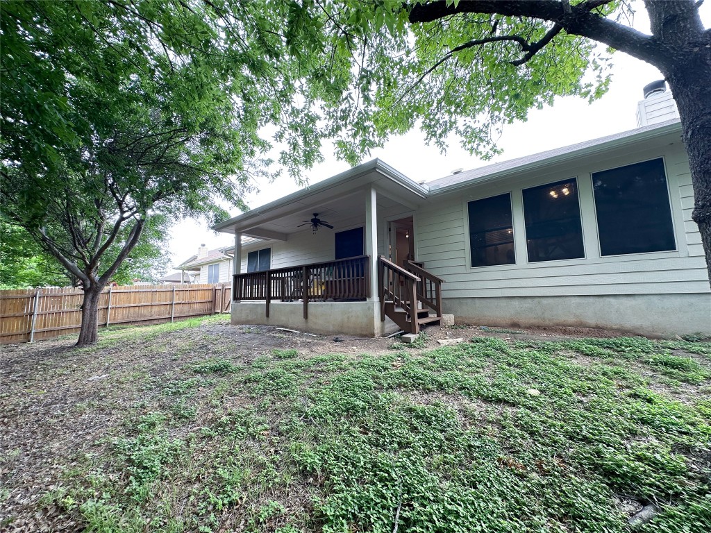 1386 Ashberry Trail Georgetown, TX 78626 - Photo 37 of 40