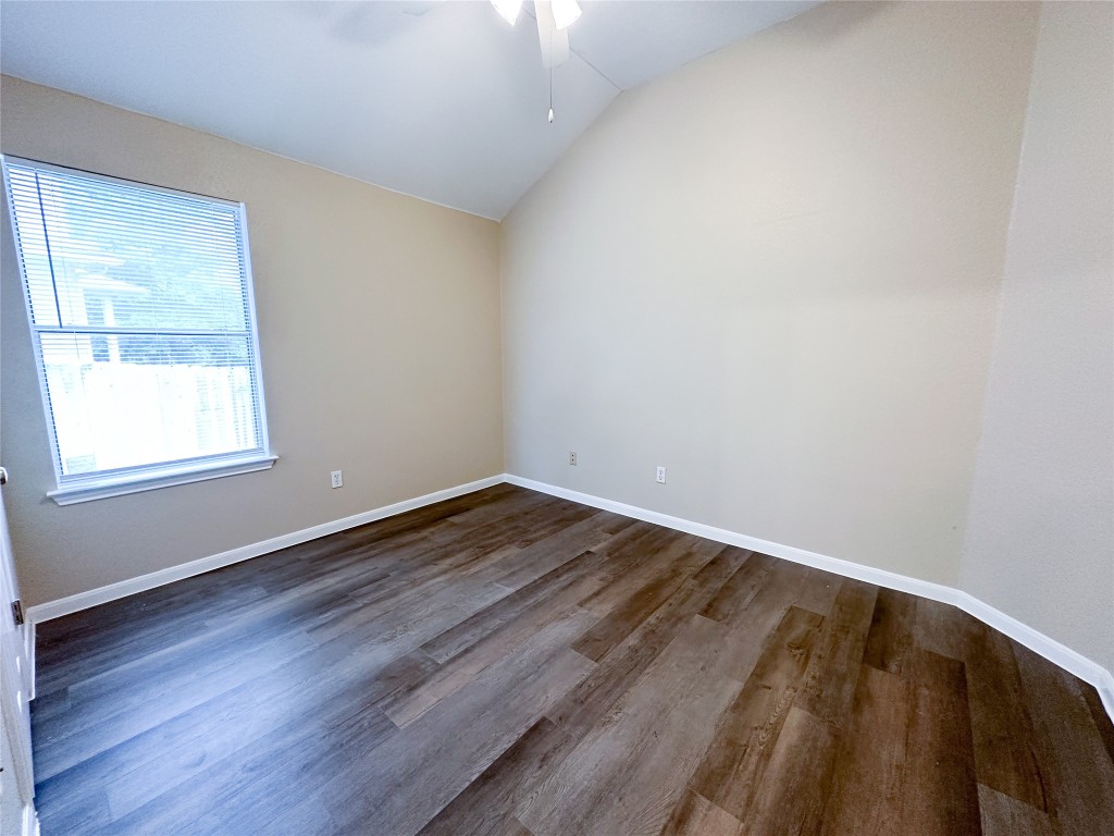 1386 Ashberry Trail Georgetown, TX 78626 - Photo 6 of 40