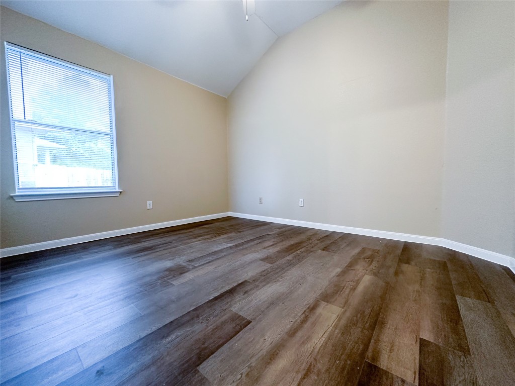 1386 Ashberry Trail Georgetown, TX 78626 - Photo 7 of 40