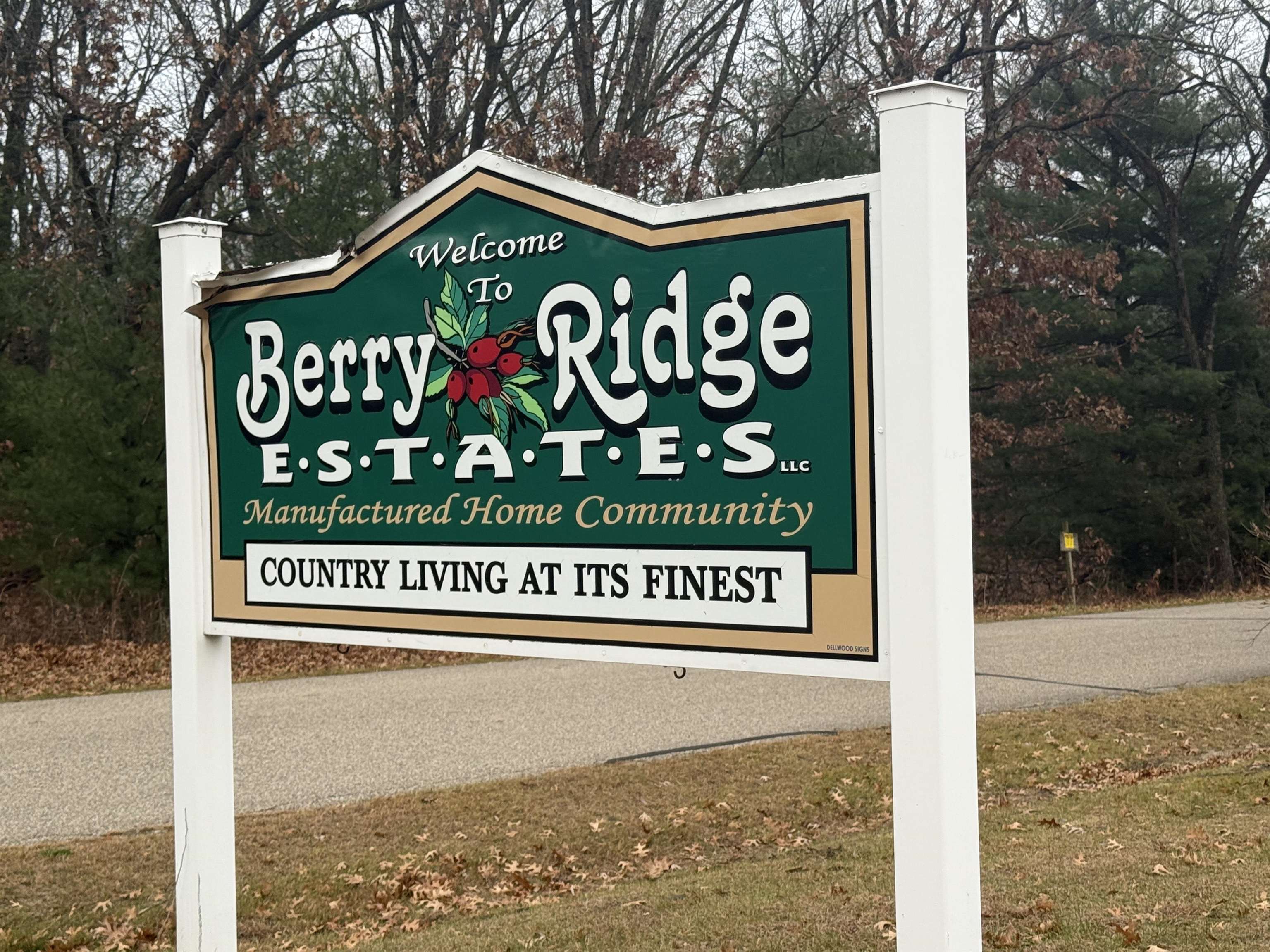 3863 5th Drive Wisconsin Dells, WI 53965 - Photo 2 of 26