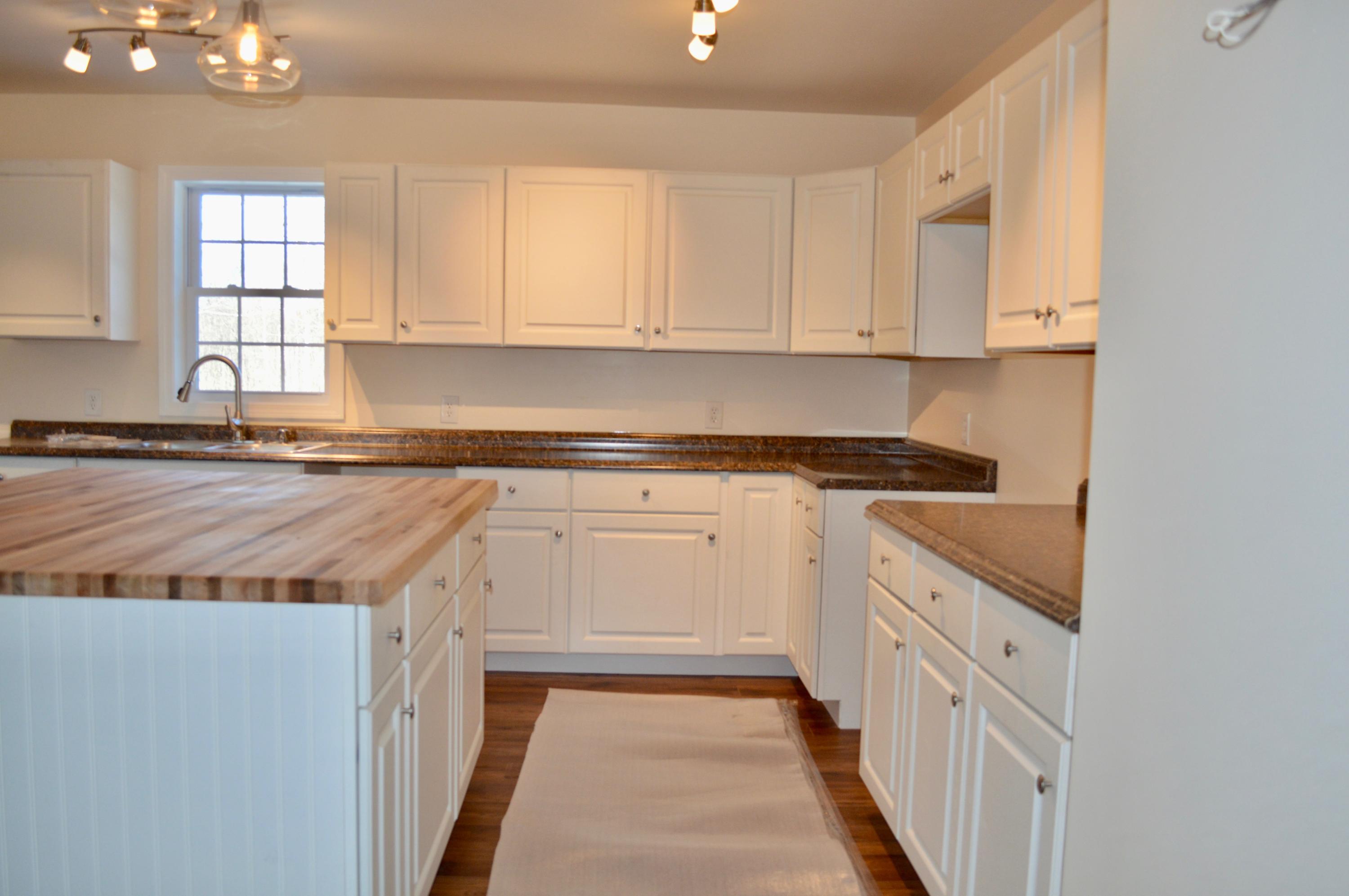 6 Oak Ridge Lane Frankfort, ME 04438 - Photo 4 of 18 DSC_0034