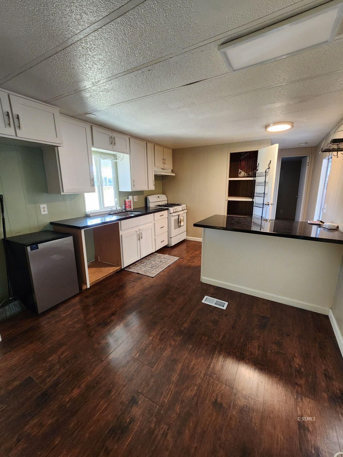 1400 Wayne Street, Unit 33 Ridgecrest, CA 93555 - Photo 32 of 35