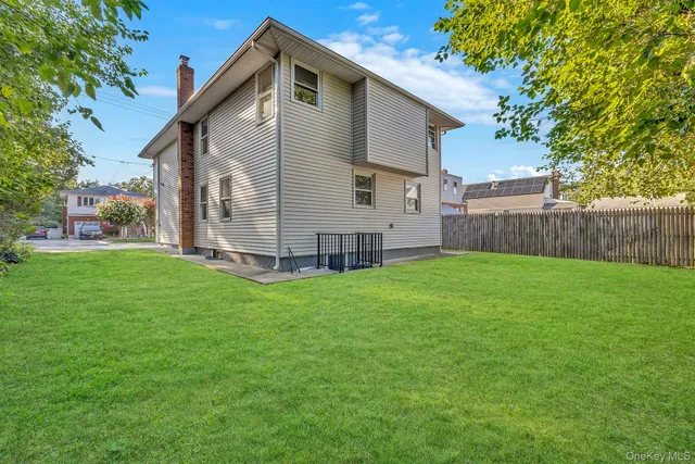 $1,195,000 | 147 South Terrace Place, Valley Stream, NY 11580