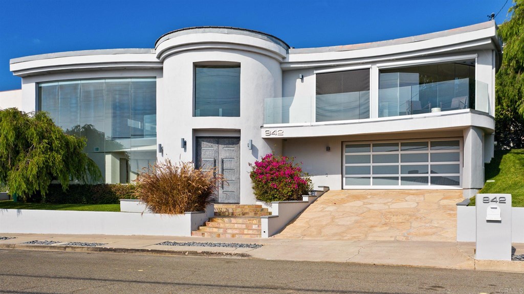 942 La Jolla Rancho Road La Jolla, CA 92037 - Photo 1 of 1