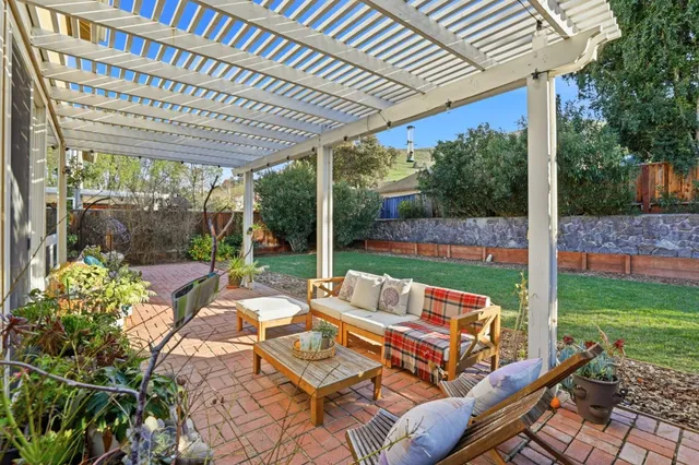 a view of an outdoor sitting space