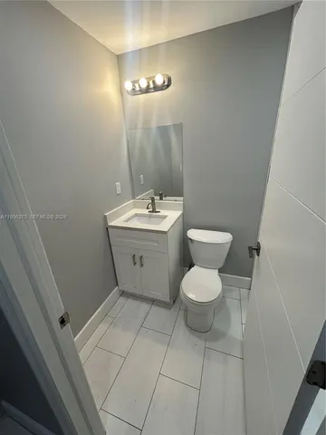 $3,000 | 1724 Northwest 1st Place, Miami, FL 33136