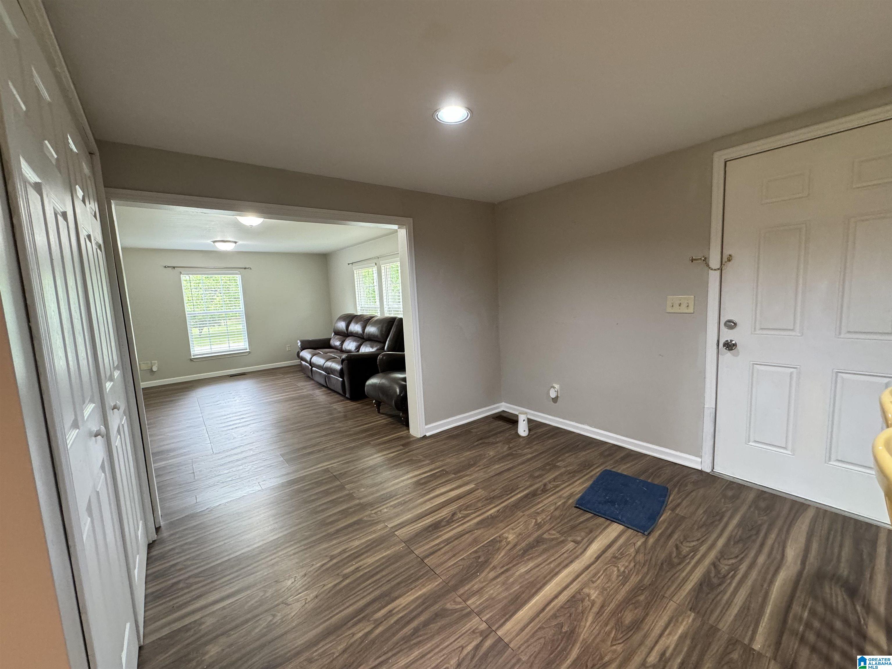1237 County Road 195 Jemison, AL 35085 - Photo 11 of 15