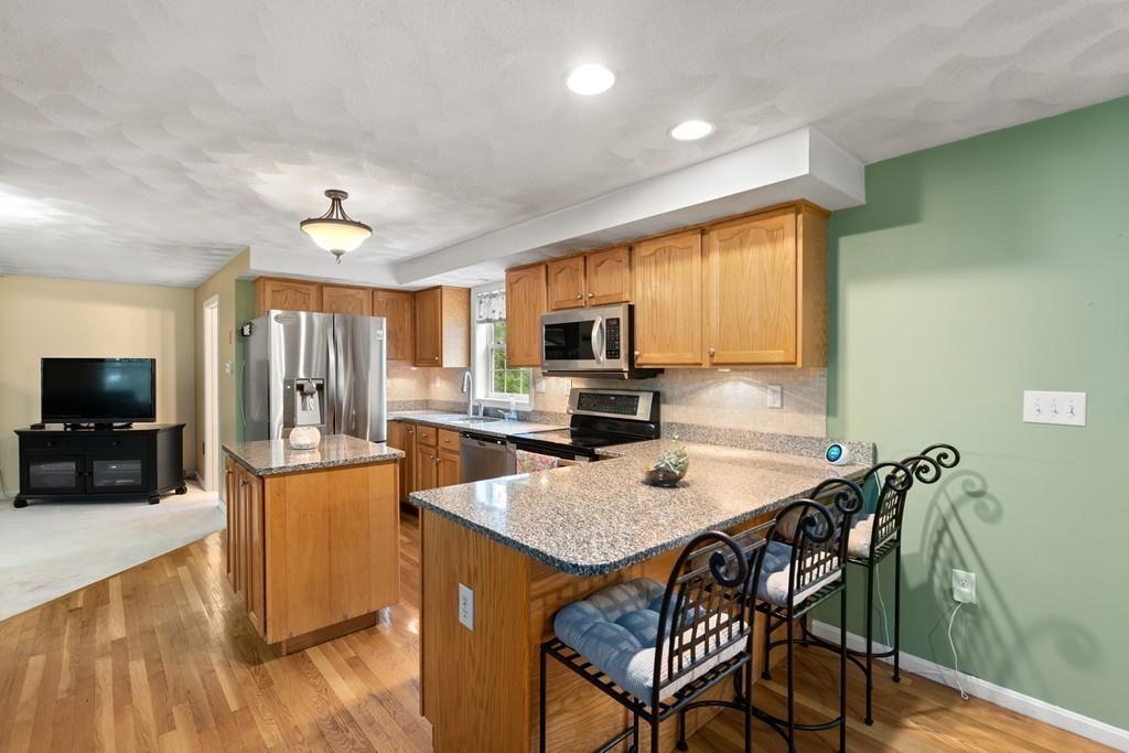 141 Littleton Road Chelmsford, MA 01824 - Photo 8 of 31 Gallery Image 8