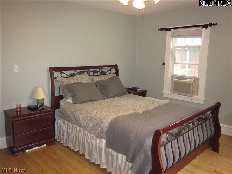 3289 Chalfant Road Cleveland, OH 44120 - Photo 14 of 25