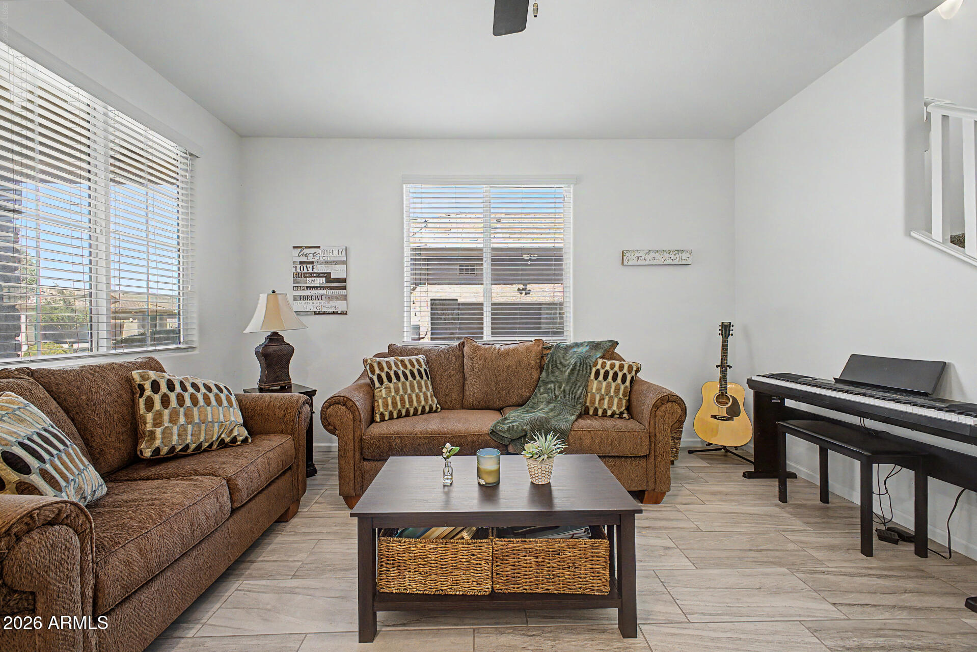 13023 West Lamar Road Glendale, AZ 85307 - Photo 6 of 51 08 - Lamar