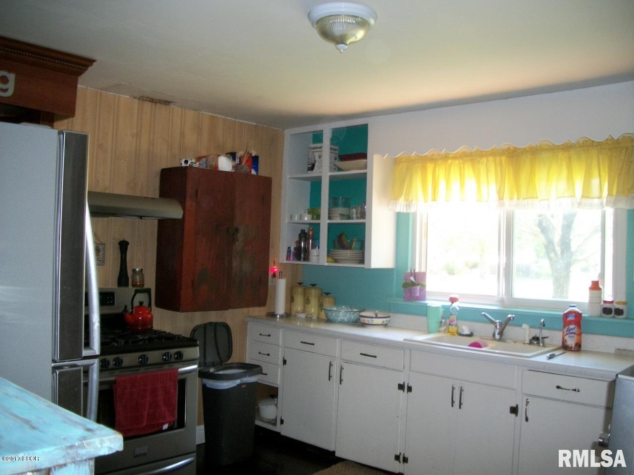 90 Ingram Hill Road Harrisburg, IL 62946 - Photo 8 of 33 Gallery Image 8