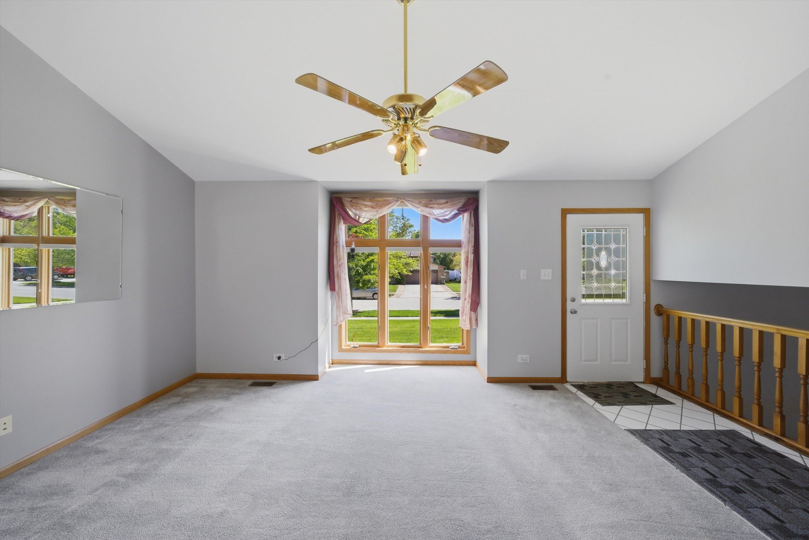 752 Rosanne Street Lockport, IL 60441 - Photo 10 of 32 a view of an empty room with a window