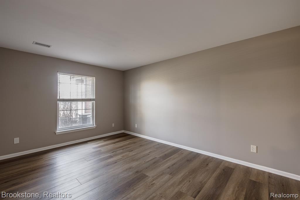 5292 Brookemonte Circle Rochester, MI 48306 - Photo 27 of 55